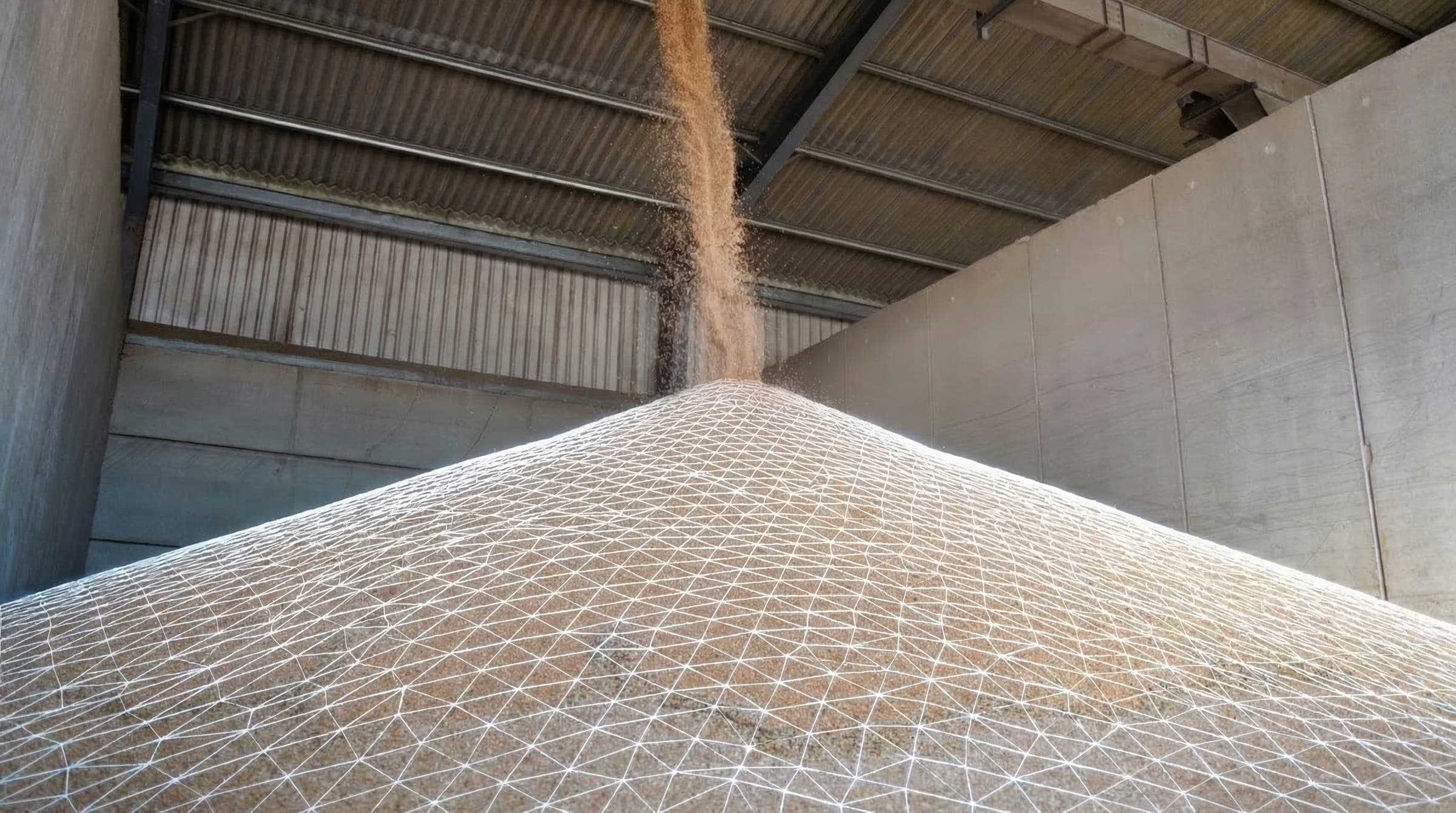 3D scan of bulk material pile in a storage bay