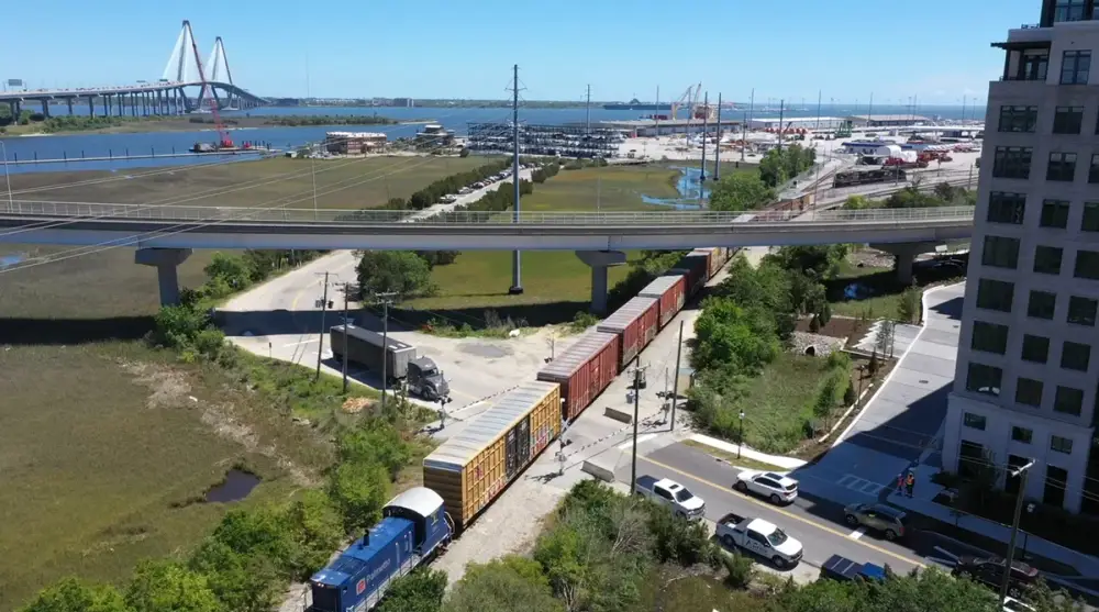 Palmetto Railways - North Charleston (former Navy base) transload facility